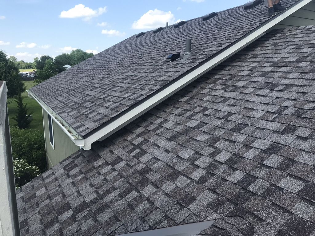 Pyramid Roofing|Lees Summit
