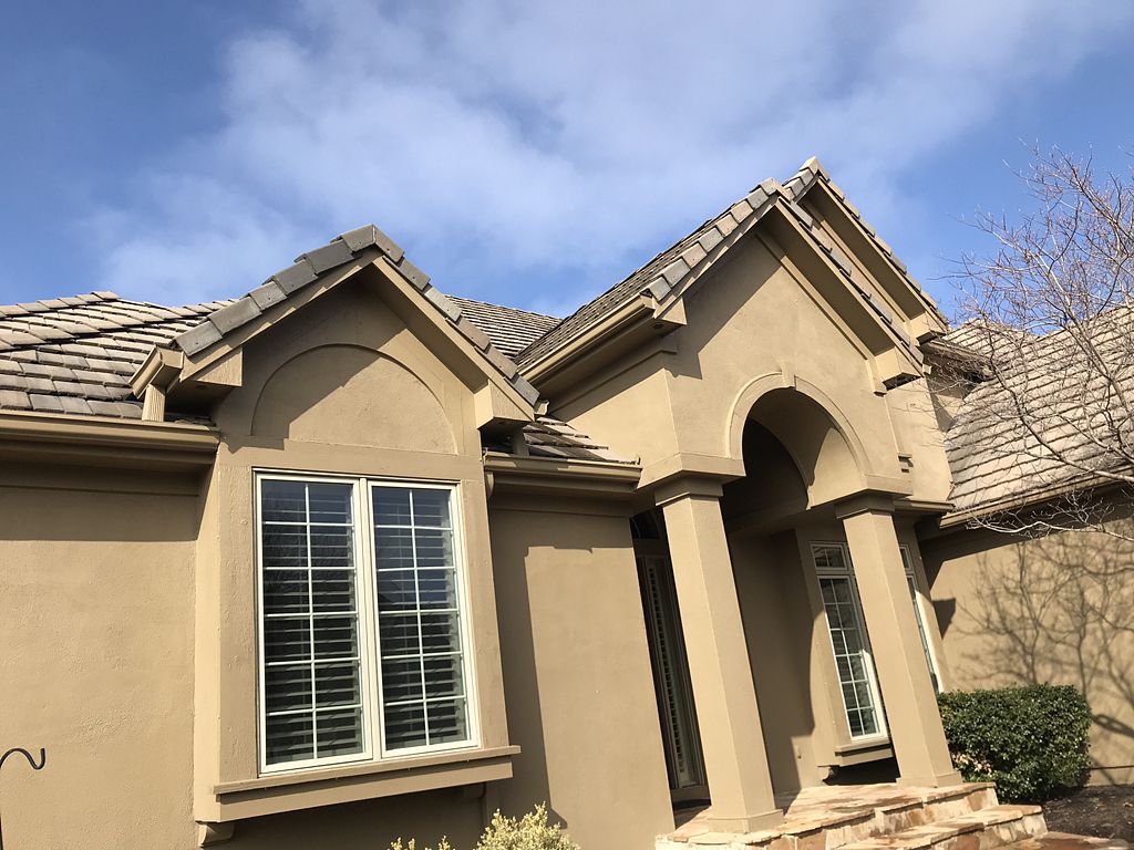 Pyramid Roofing|Parkville