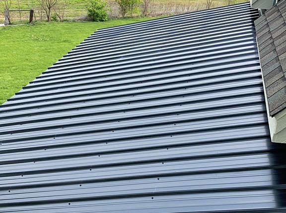 Pyramid Roofing|Raymore
